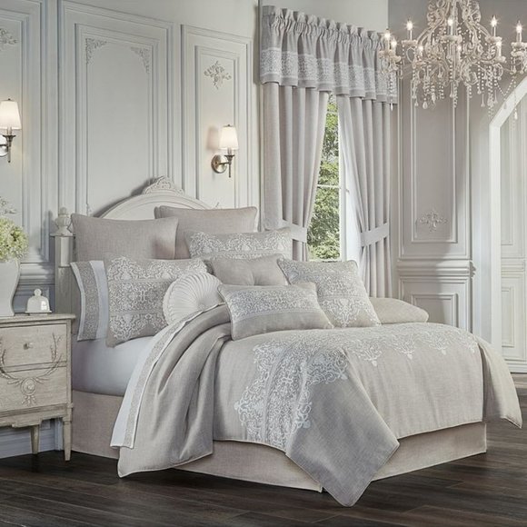 *CLEARANCE* Aimee Queen 4 Piece Comforter Sets Bedding NEW - Picture 1 of 4